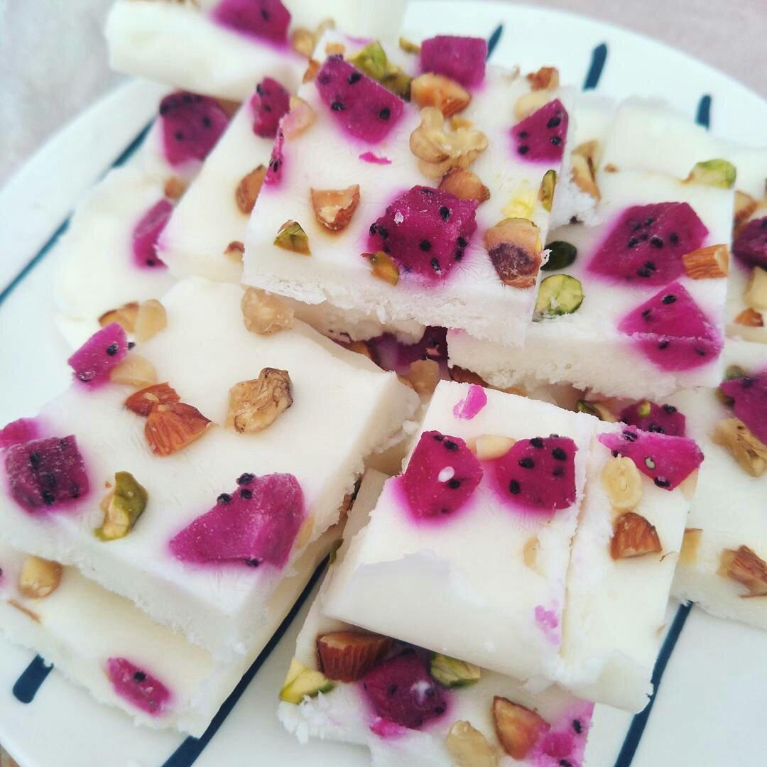 卡次阿做的什锦冻酸奶(豪华版)