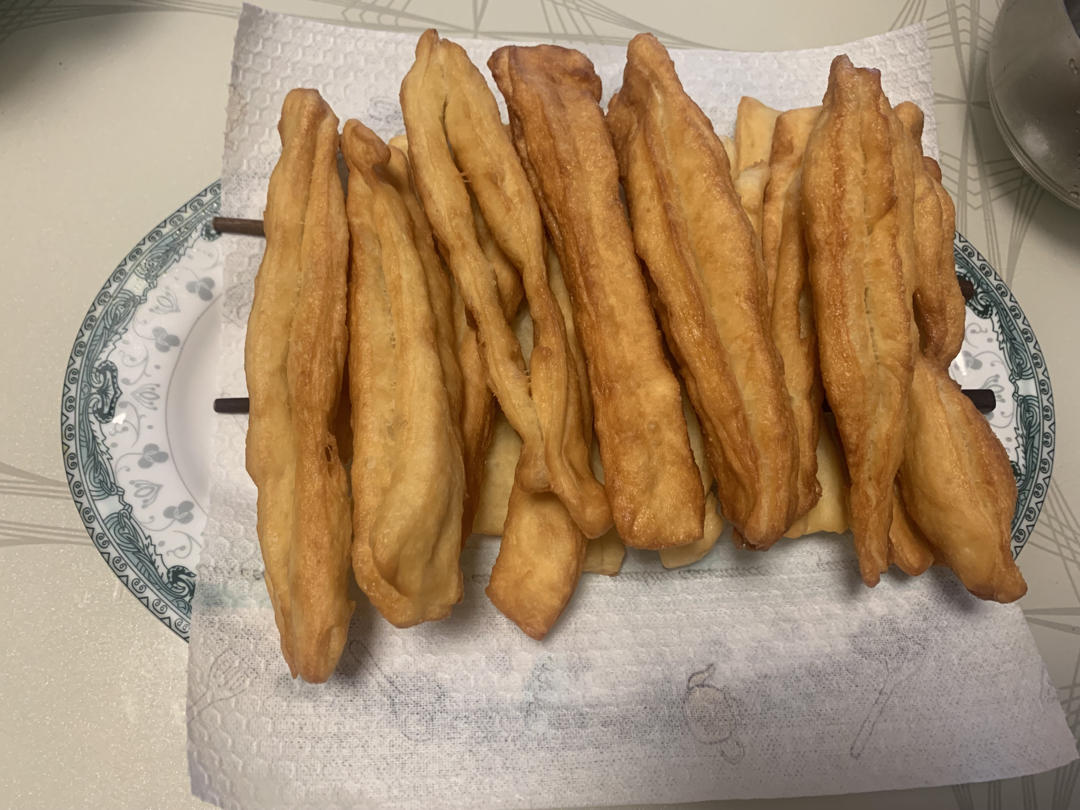 快手早餐～自制油条（酵母版，不含泡打粉、膨松剂）