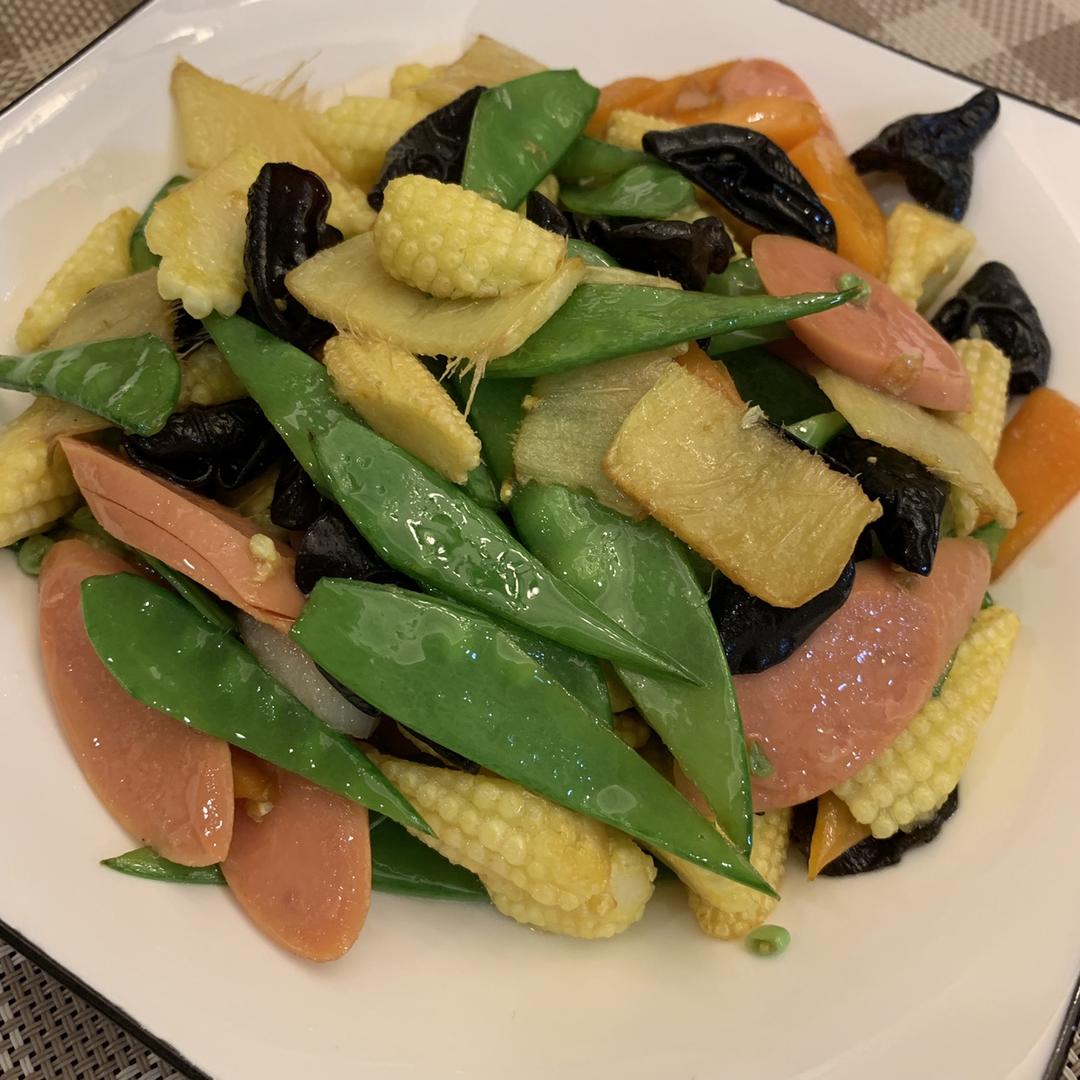 好吃不胖，缤纷玉米笋炒时蔬