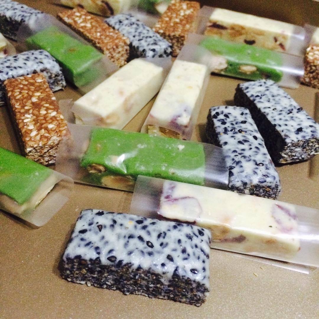 超详细TIPS—自制超美味牛轧糖（熬糖版），秒杀棉花糖版