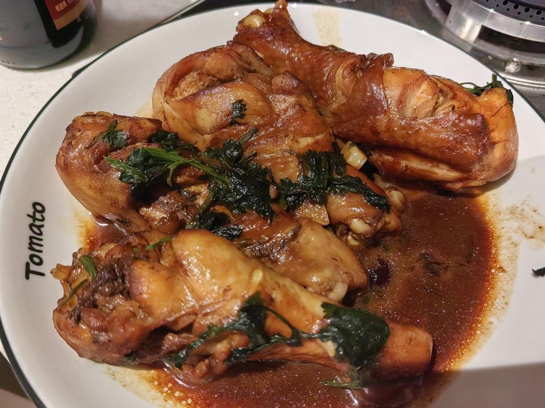 🔥好吃到飙泪的秘汁多汁蒜香鸡腿，鲜嫩到流口水。