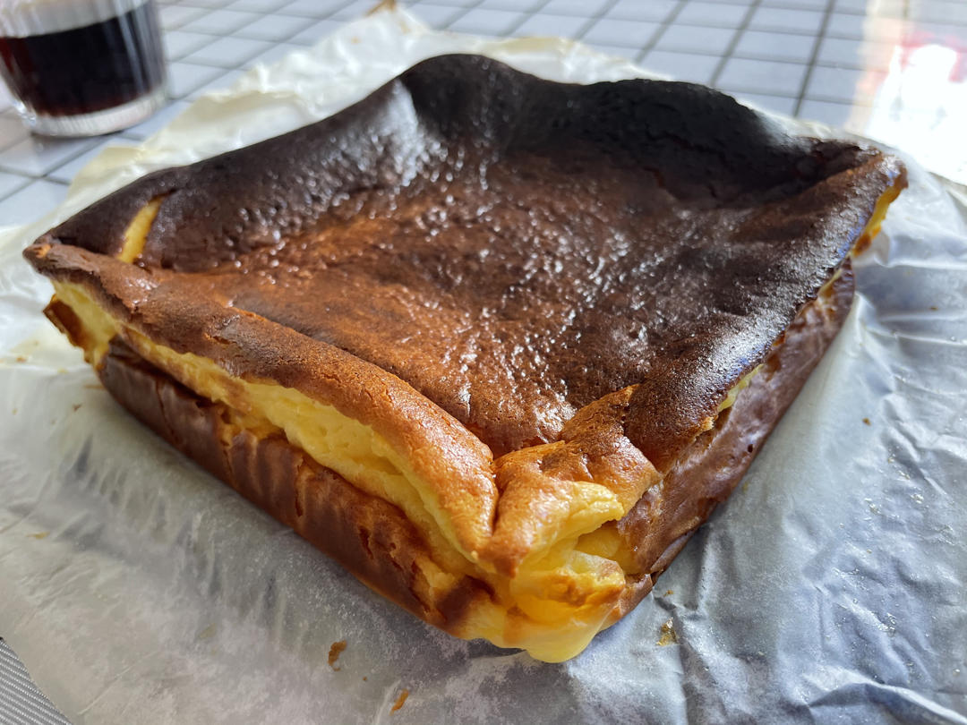 巴斯克式烤芝士蛋糕[超简单][搬运]
