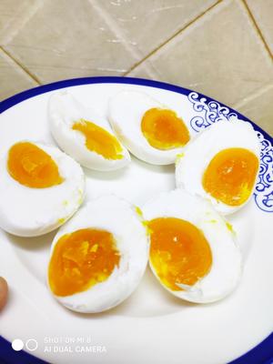 五香咸鸡蛋的做法 步骤8
