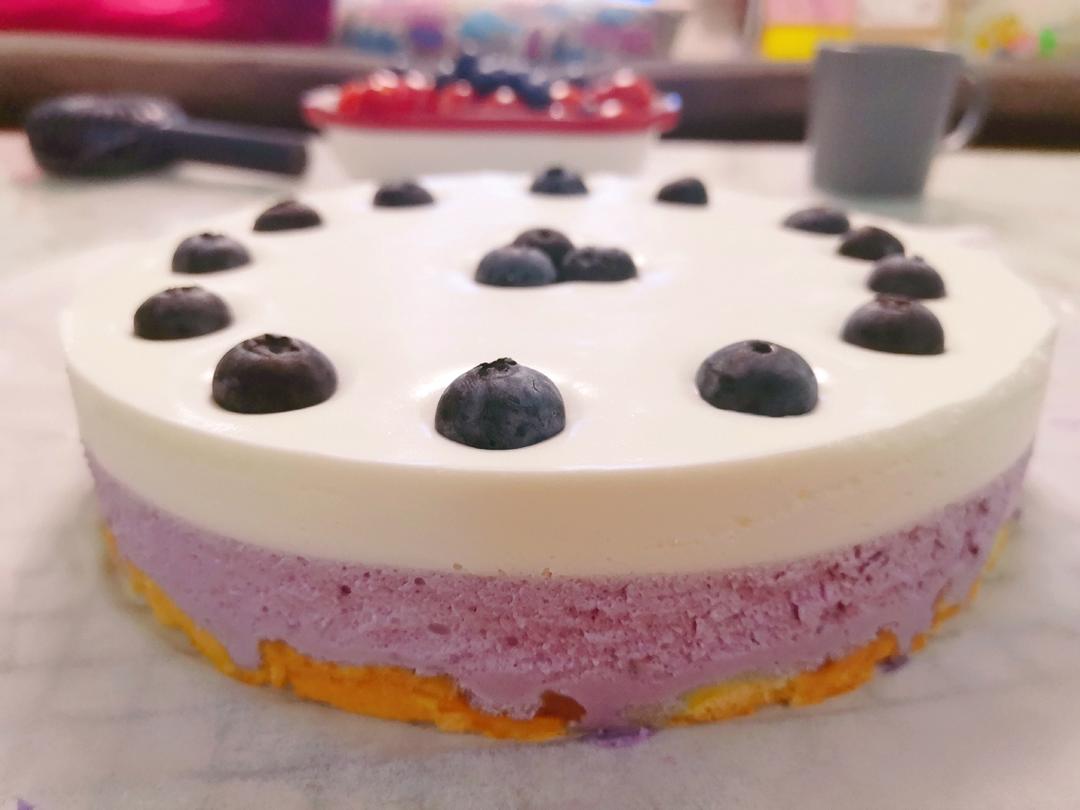 比冰淇淋还好吃❗️入口即化的蓝莓酸奶慕斯