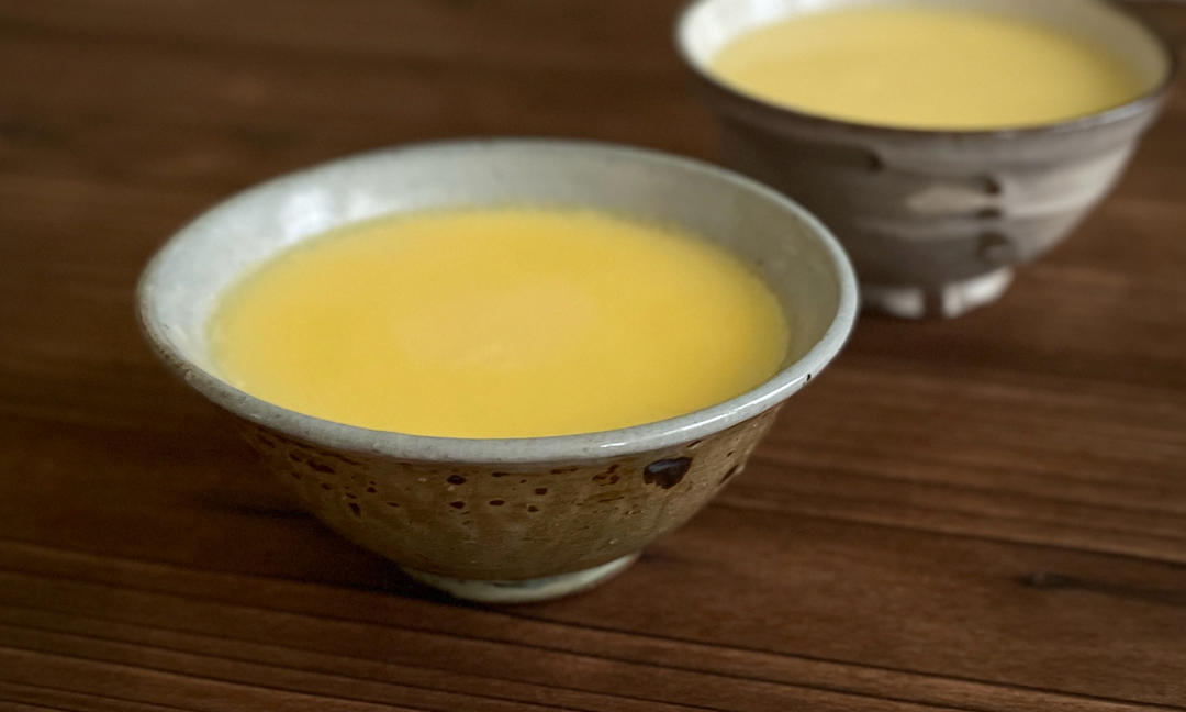 冰花炖蛋，两样食材一点技巧