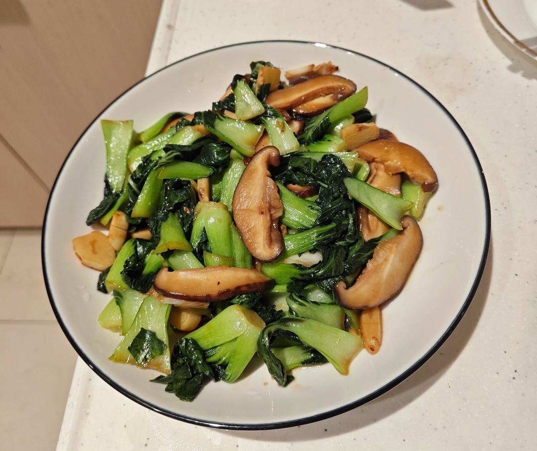 比肉还好吃的——蚝油香菇油菜