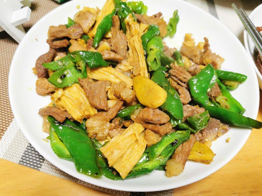 腐竹炒肉