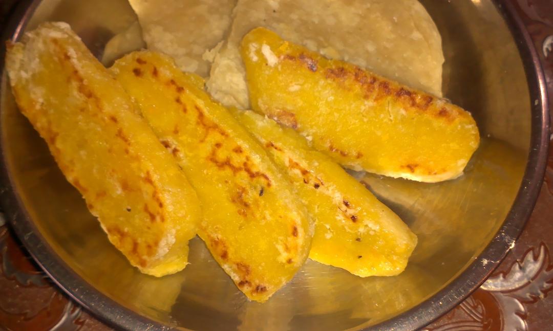 用平底锅做美味香脆番薯条零食的做法