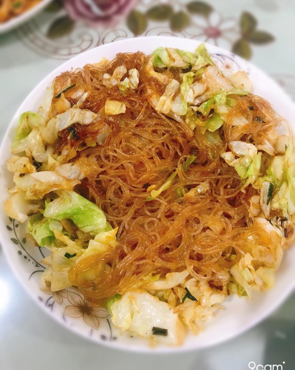 圆白菜炒粉条