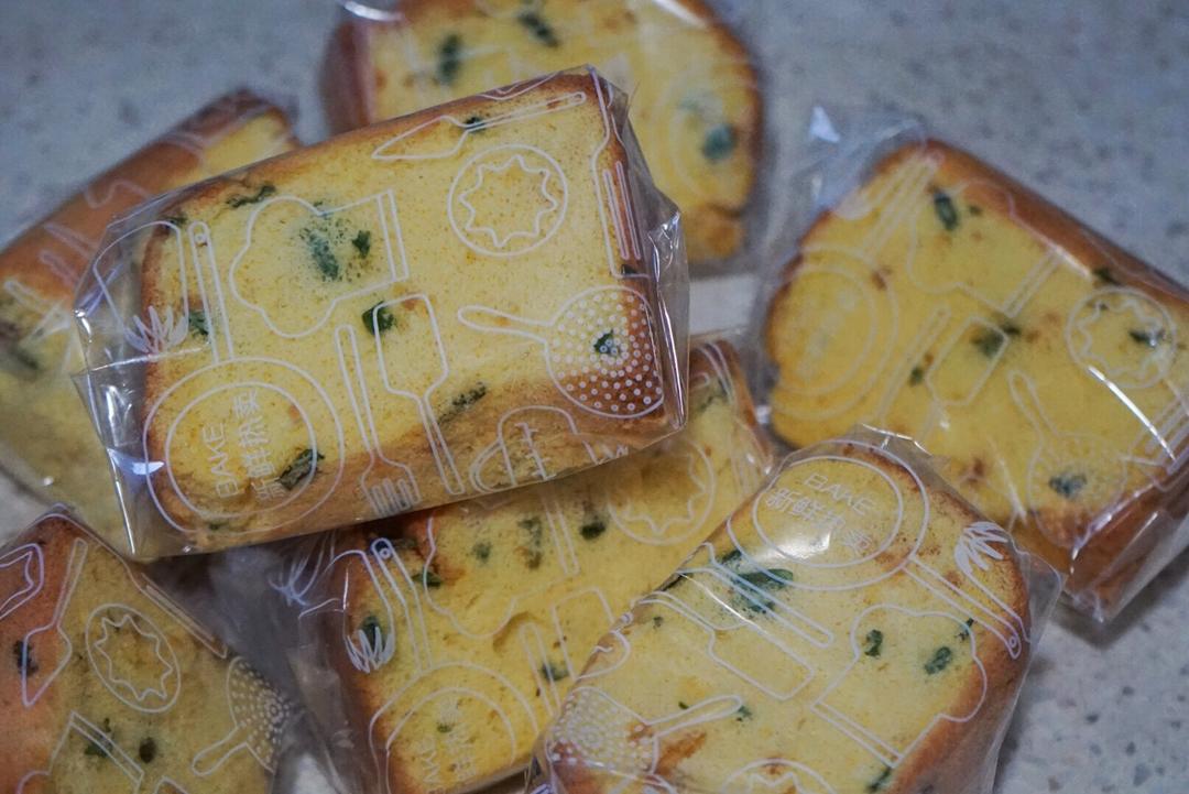 葱葱又松松戚风蛋糕