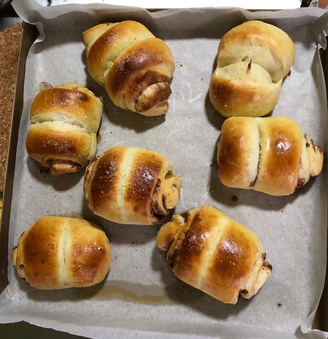 免揉肉桂卷包