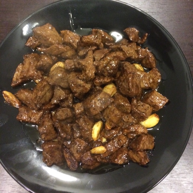 黑蒜子牛肉粒