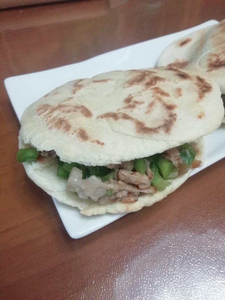 肉夹馍(白吉馍的制作)