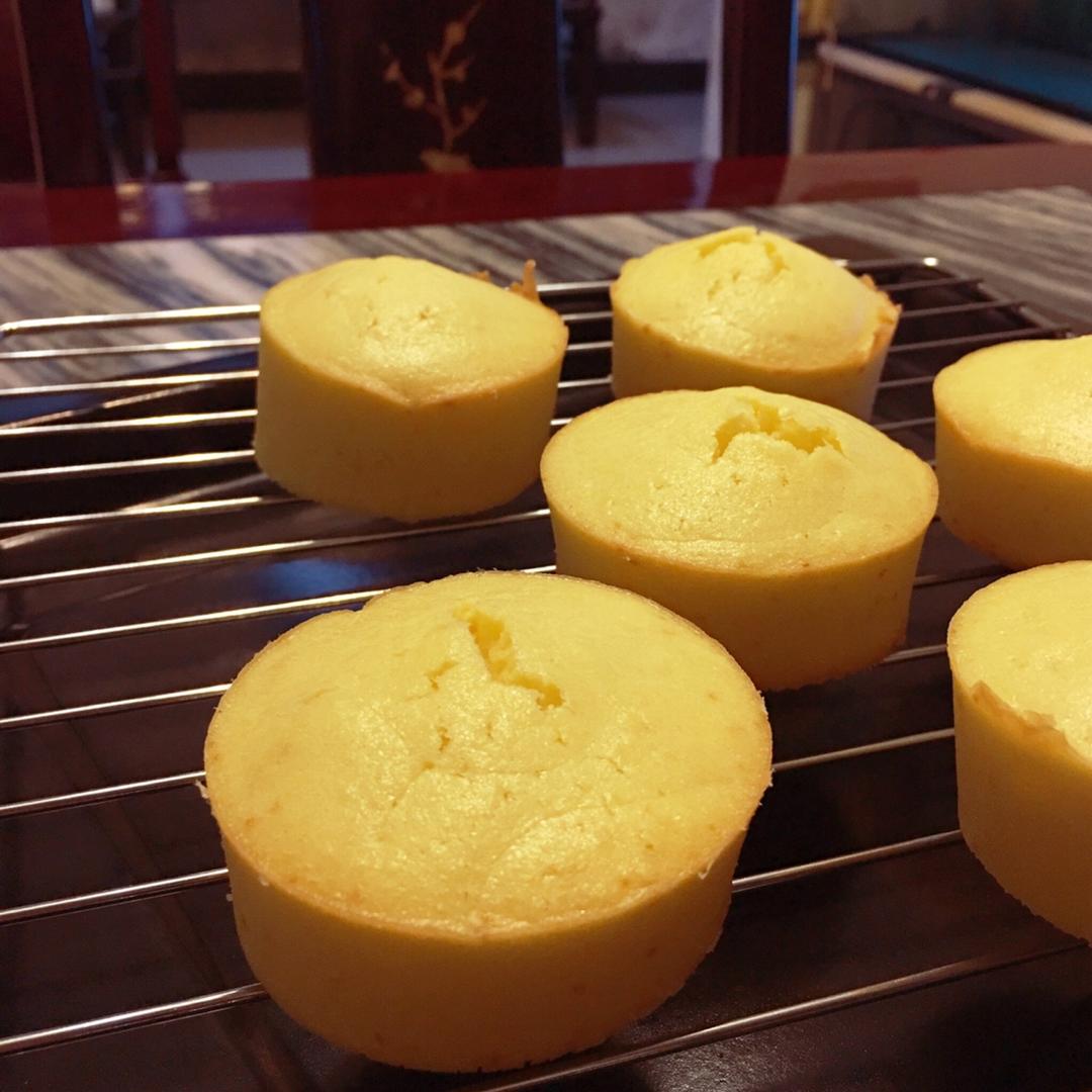 马芬蛋糕（基本拌和法）