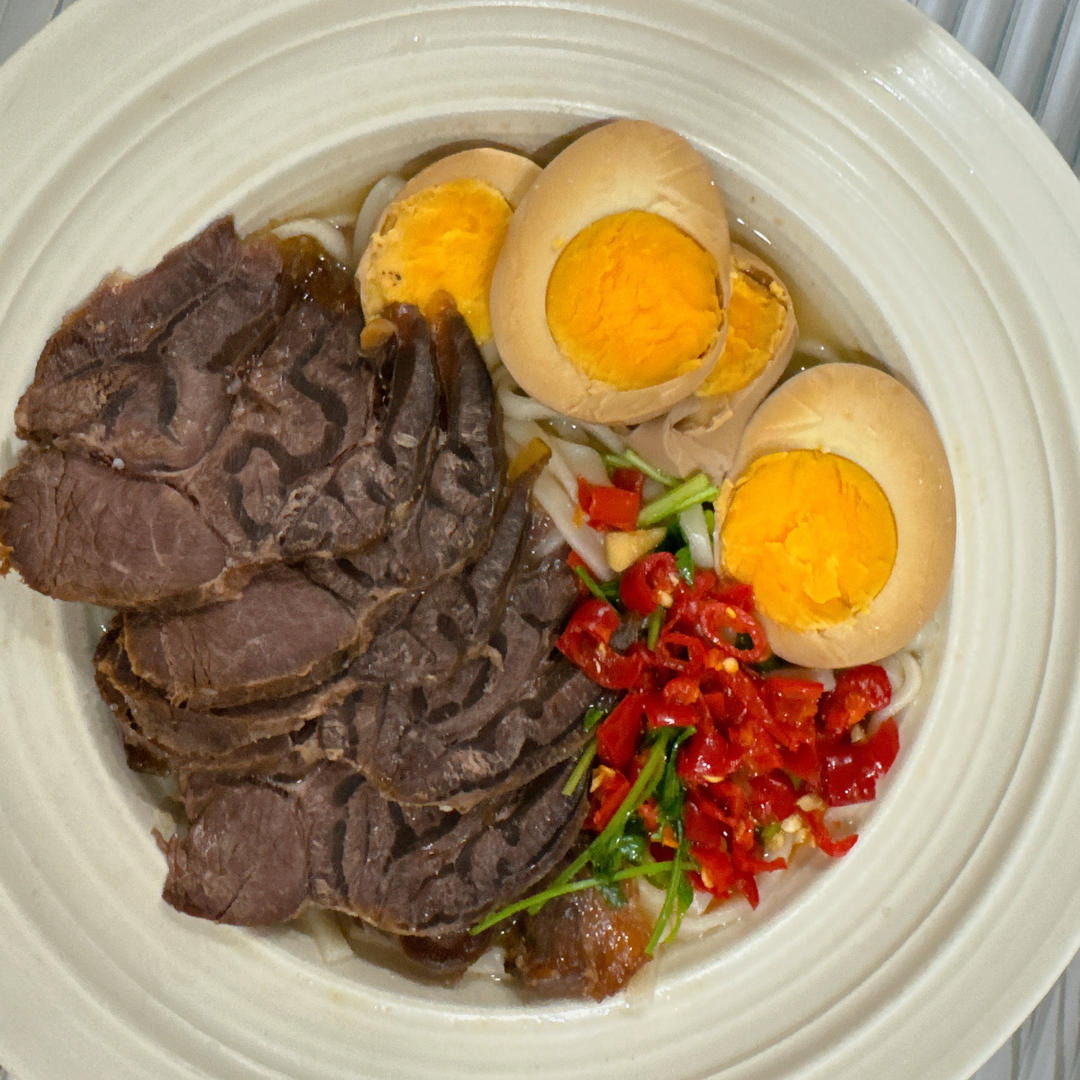 这绝对会是你吃过最好吃的【卤牛腱】！更新糖心蛋做法