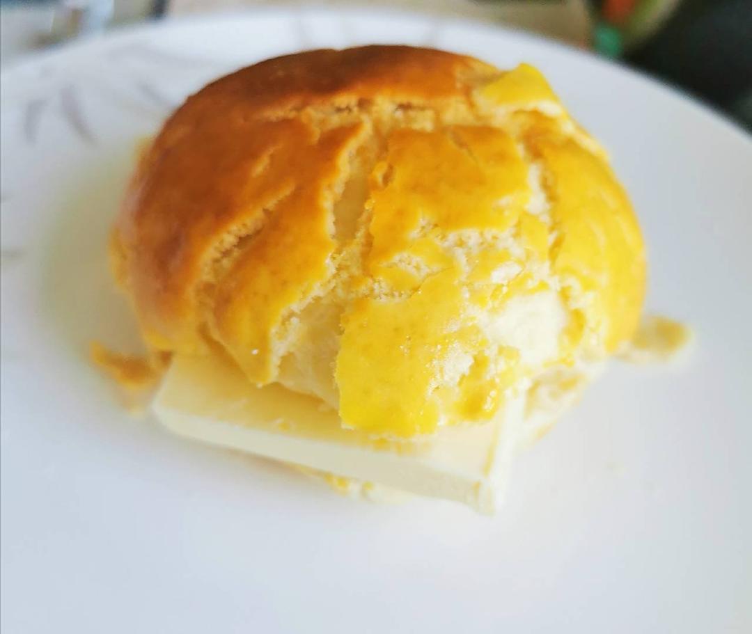 好吃到极致经典脆皮菠萝包