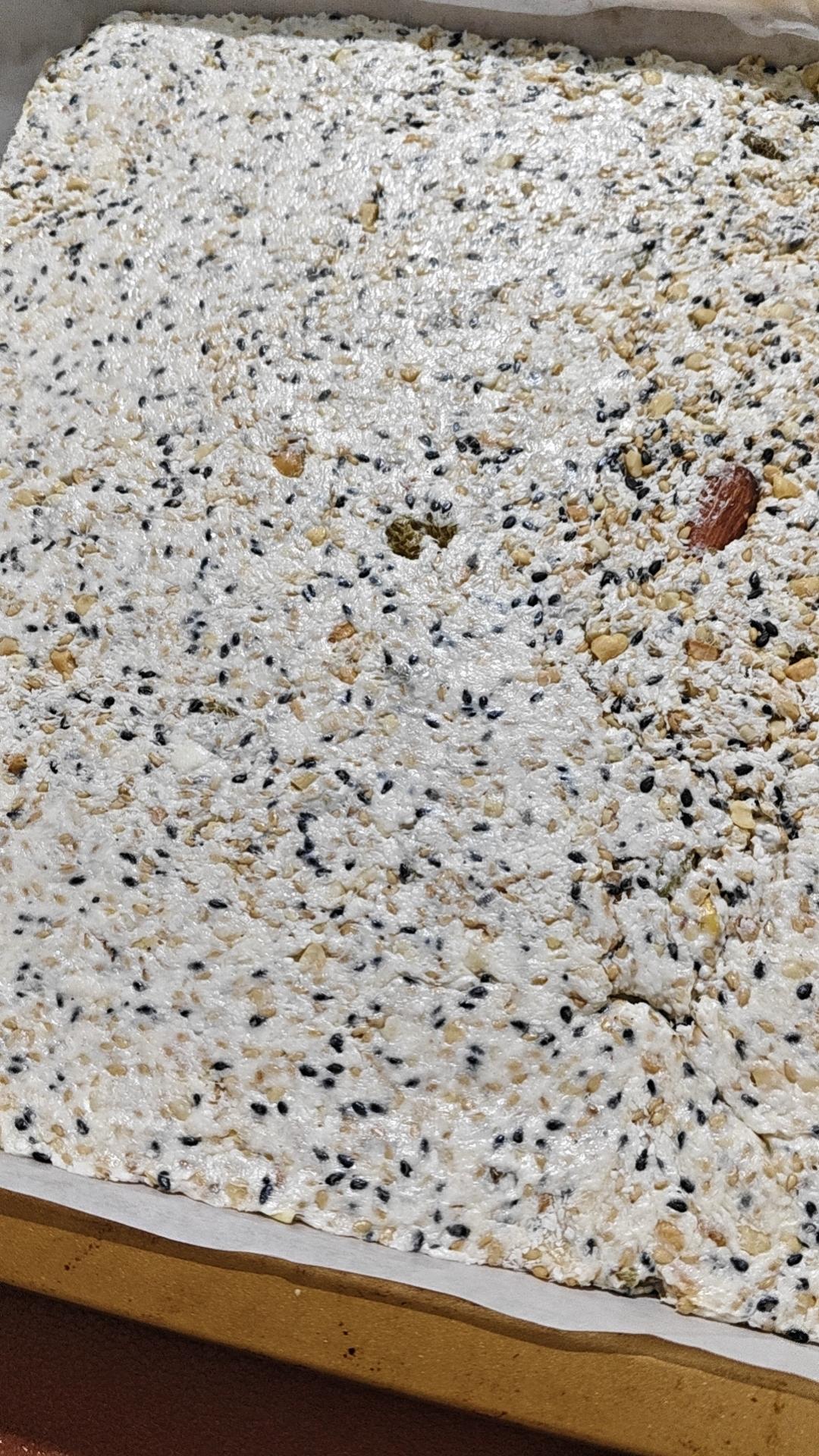 棉花糖版花生芝麻糖