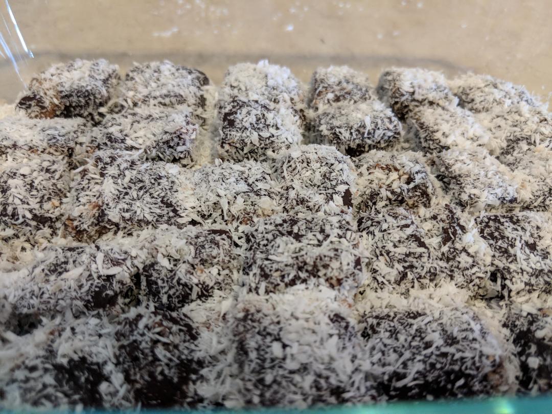 微波炉椰香巧克力年糕