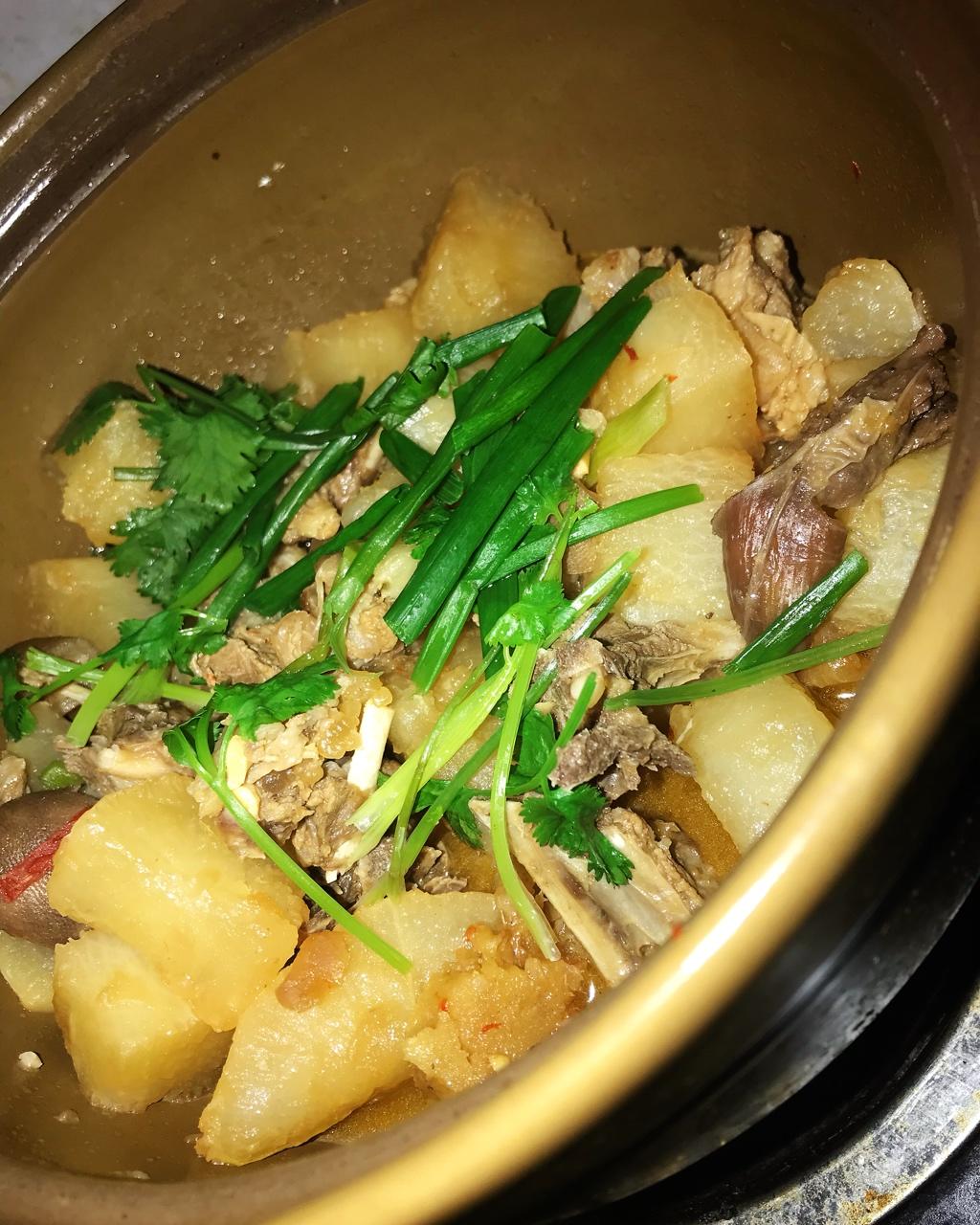 萝卜焖羊肉