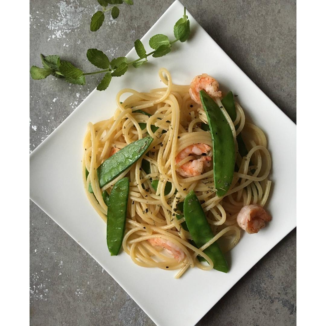 荷兰豆香肠意面