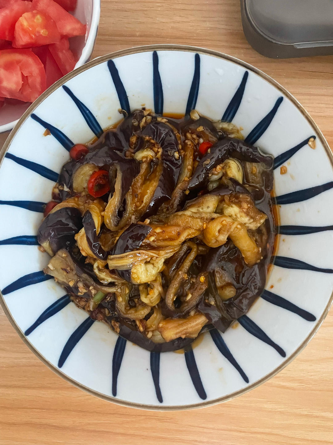 凉拌茄子这样做，堪称米饭杀手
