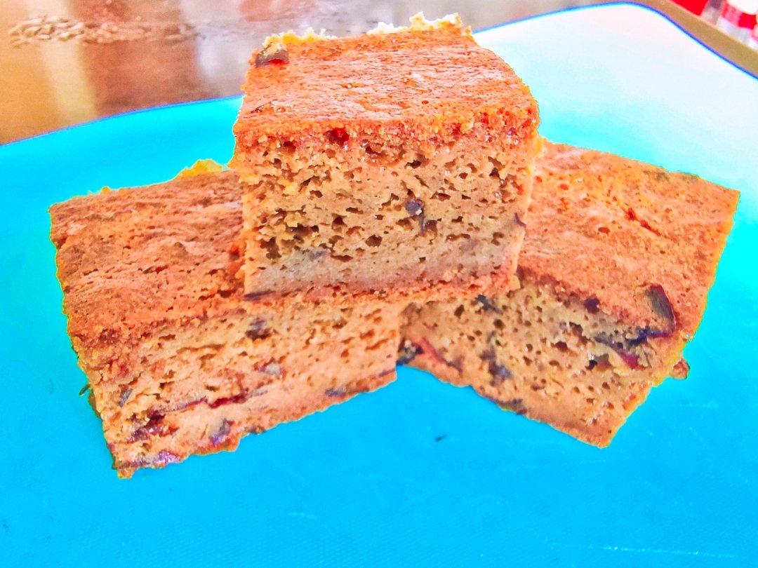 改良版红枣糕，此配方蓬松柔软，减油减糖，全蛋打发好操作