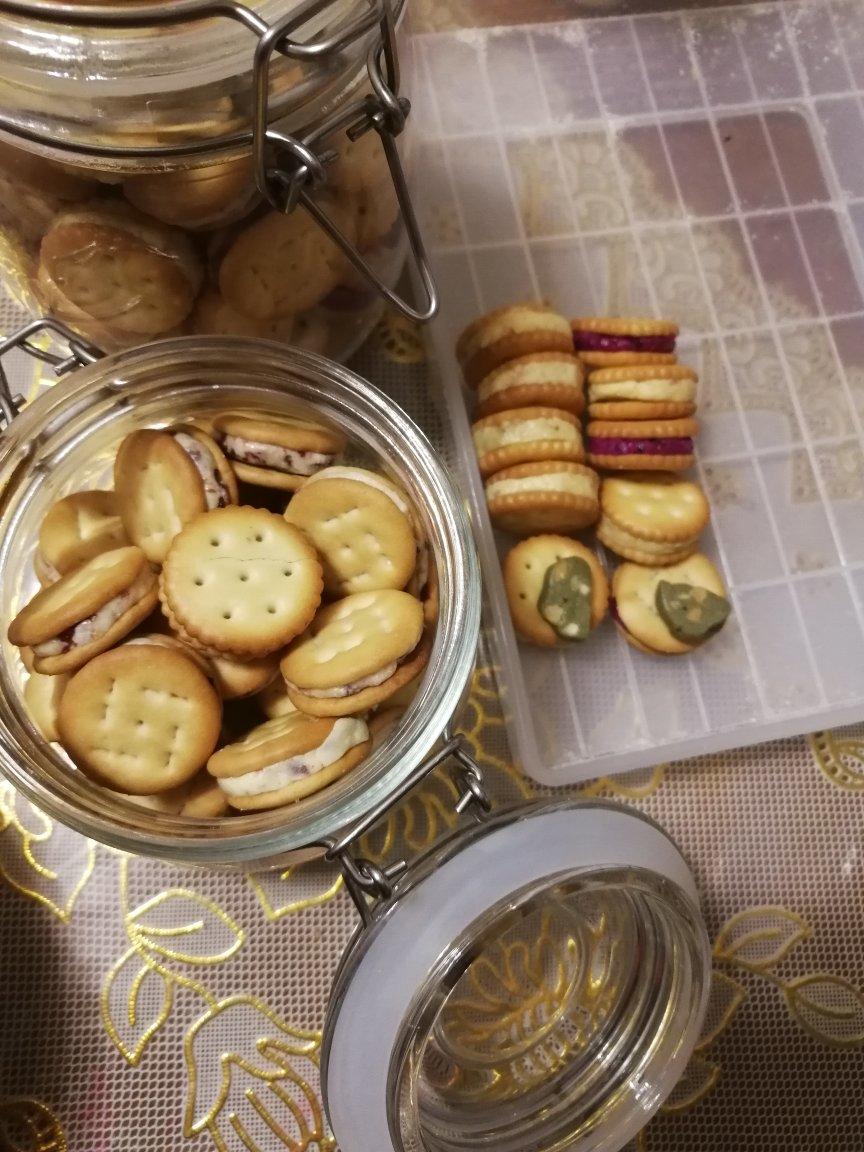 冬季必备小零食❗️纽扣牛扎饼干❗️