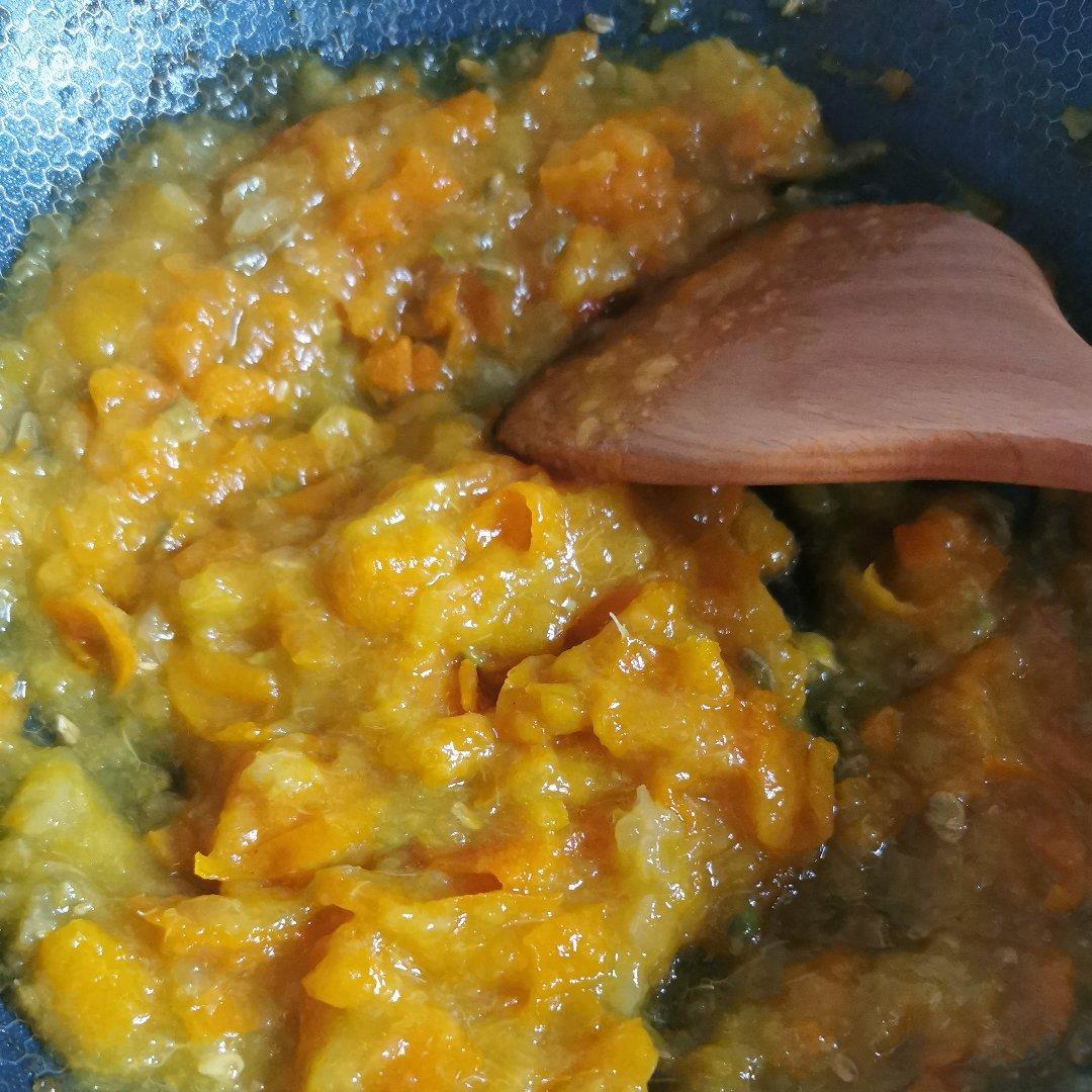 金桔酱润肺止咳化痰疗效好。金桔酱。