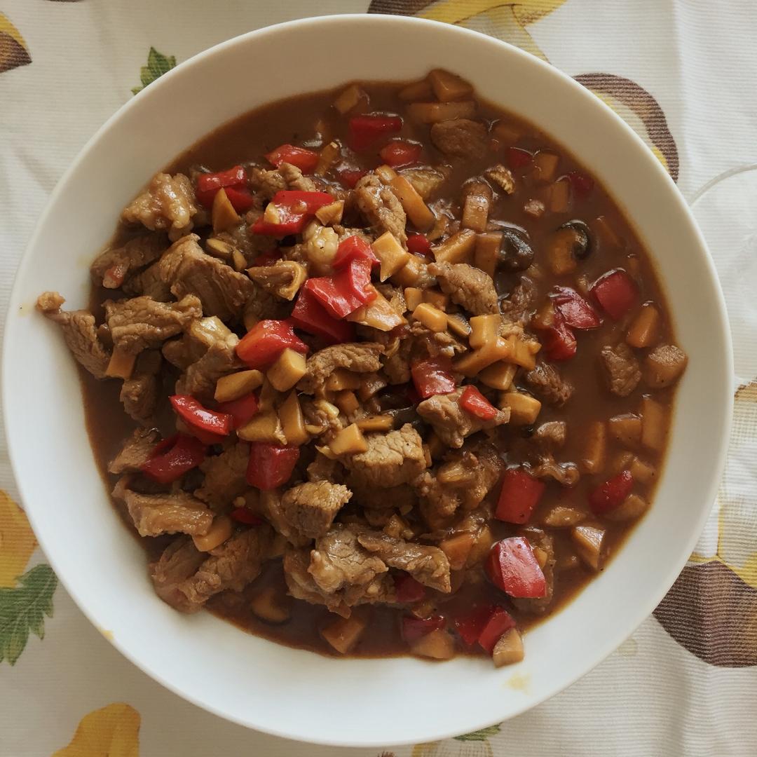 家常菜~杏鲍菇烧牛肉粒