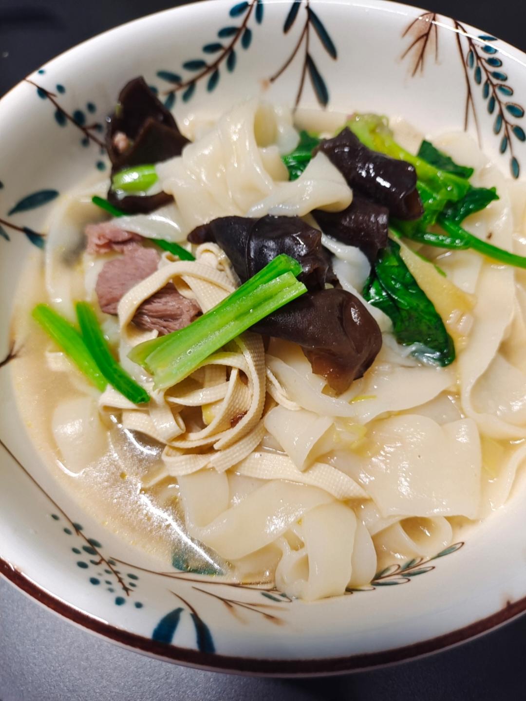 羊肉炝锅烩面