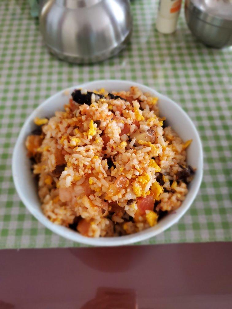 好吃到说不出话的番茄烫饭炒饭