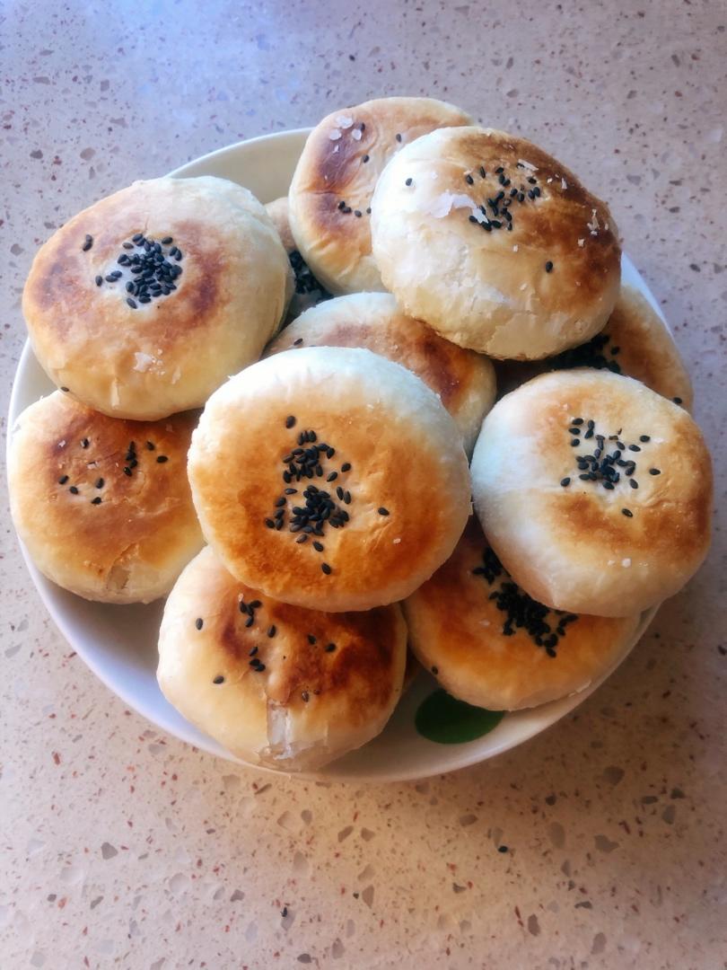 酥到掉渣的红豆饼