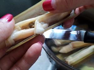 葱油竹蛏的做法 步骤3