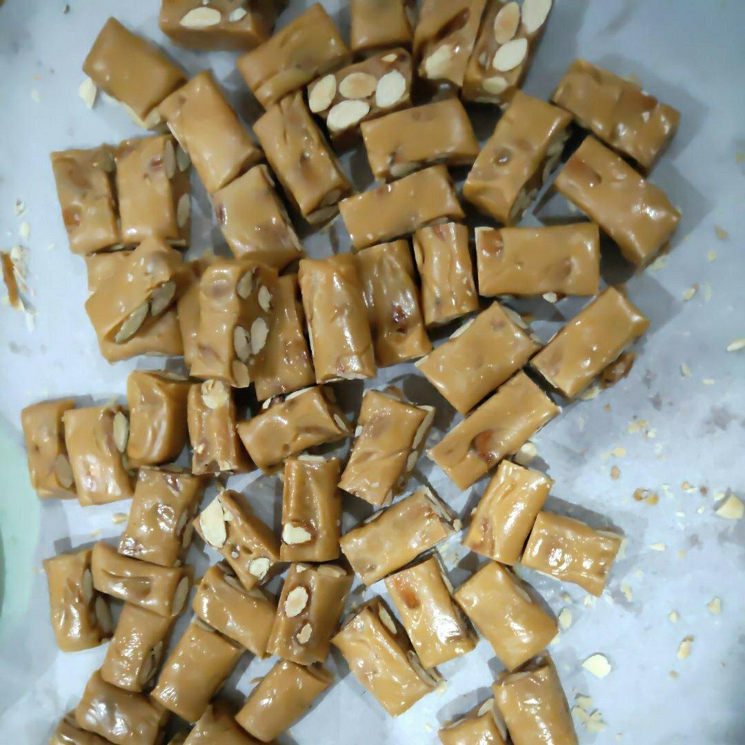 海盐杏仁太妃糖