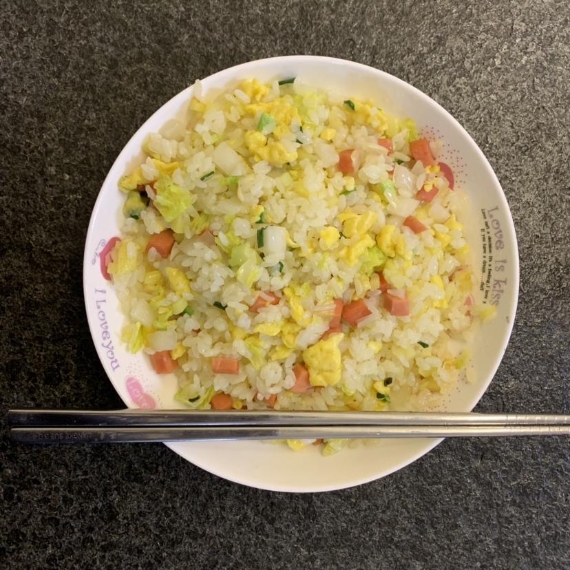 黄金火腿肠蛋炒饭