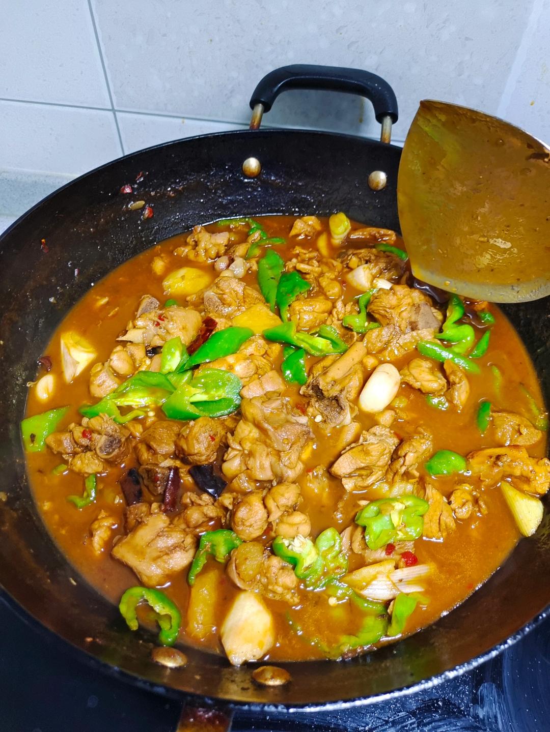 新疆大盘鸡无需争议