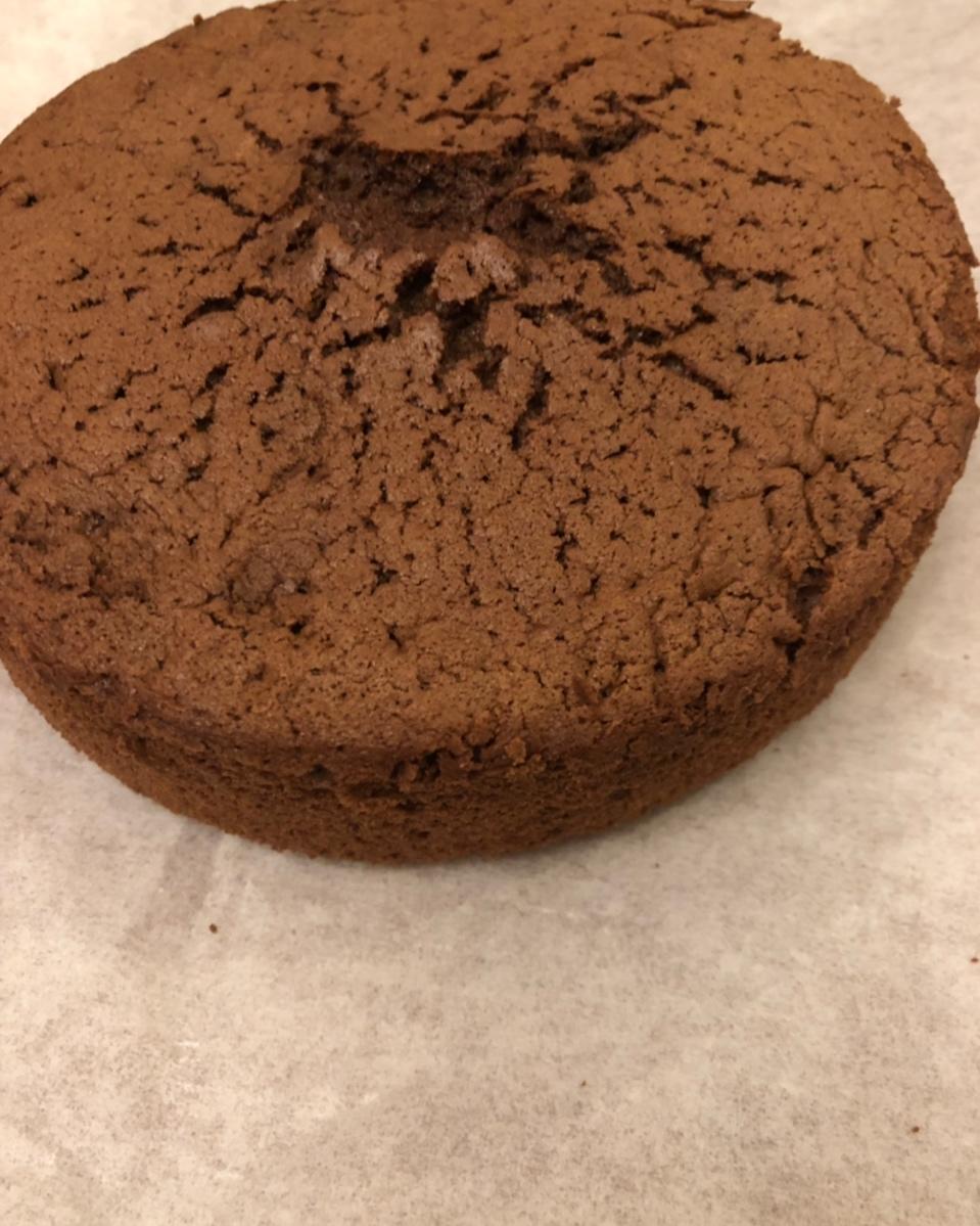 不消泡的巧克力戚风