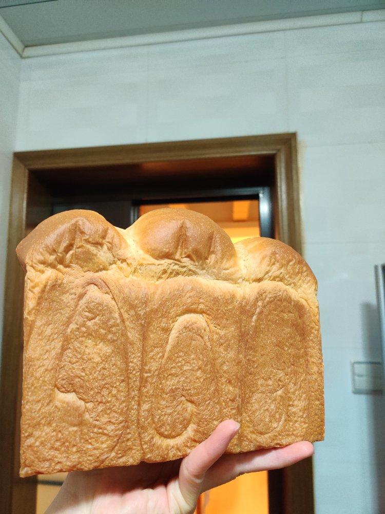 微咸味奶油吐司