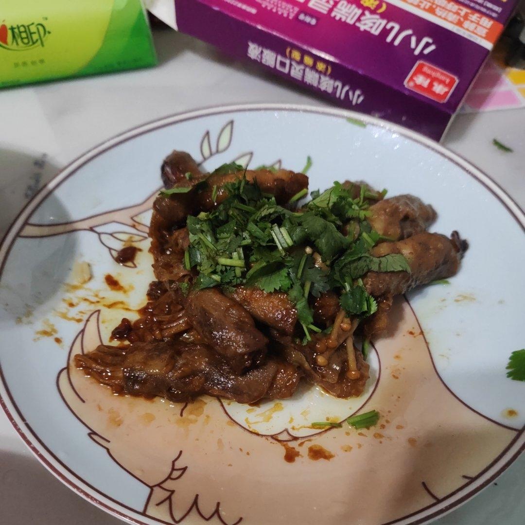 超简单的金针菇牛肉卷