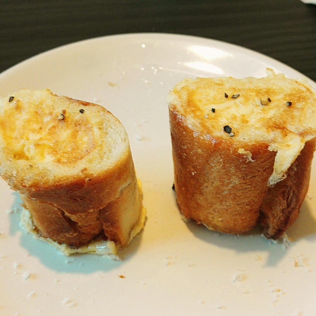法棍鸡蛋杯 Egg Baguette （试做）