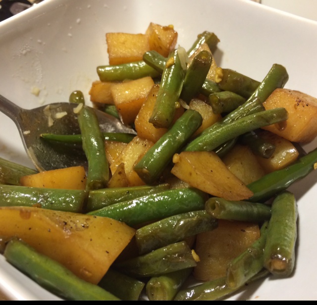 土豆炖豆角