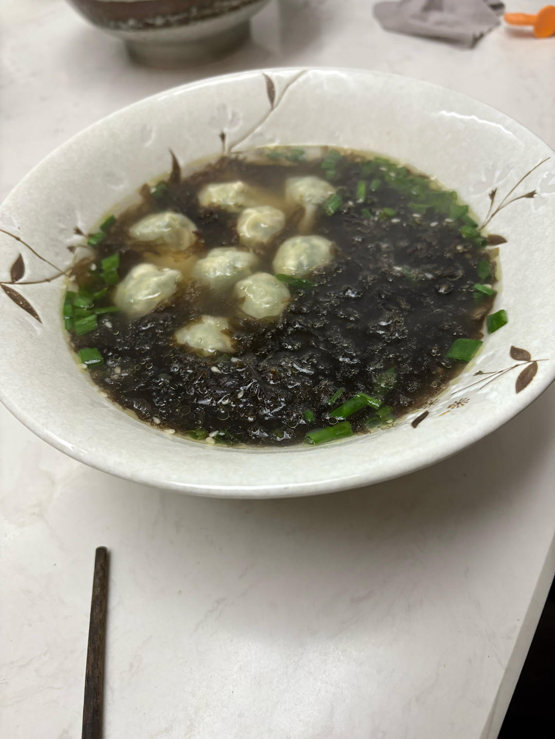 煮速冻馄饨(汤)