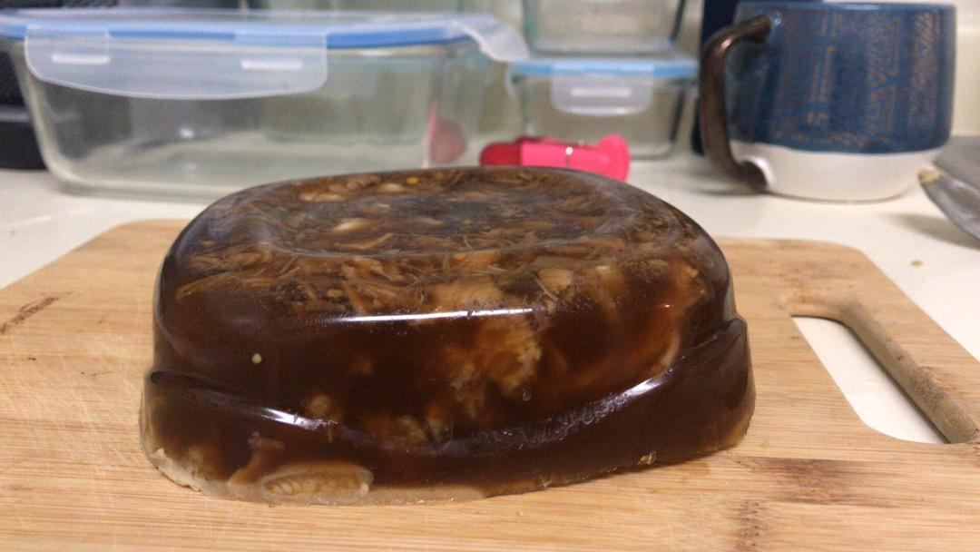 堂妈教你做年夜饭必吃———猪蹄冻