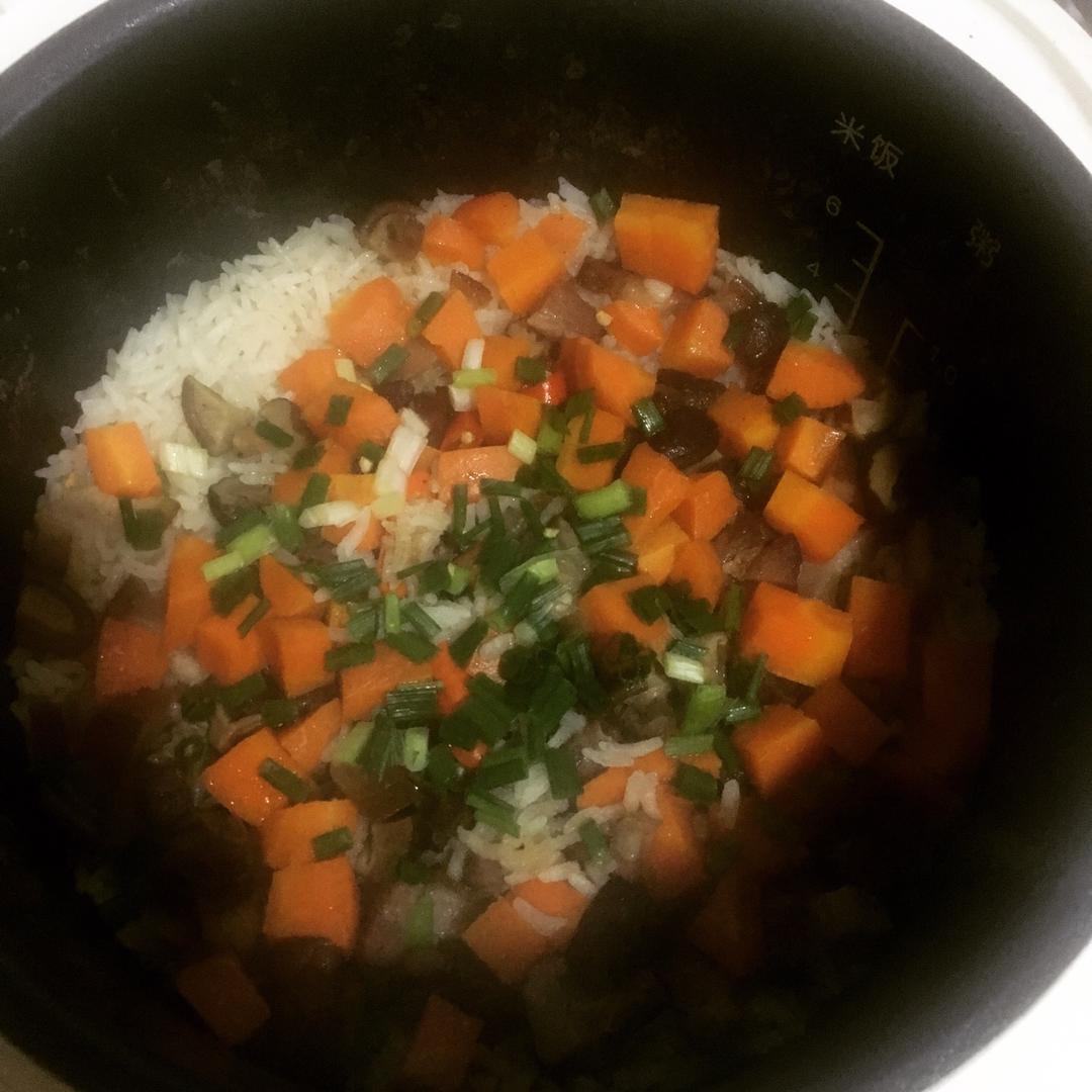 香菇腊肉饭