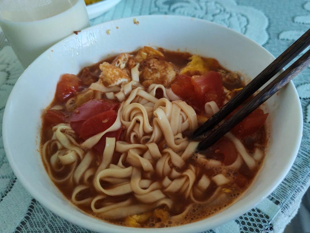 番茄浓汤面