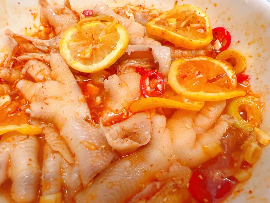 好吃到原地出摊｜柠檬酸辣无骨鸡爪