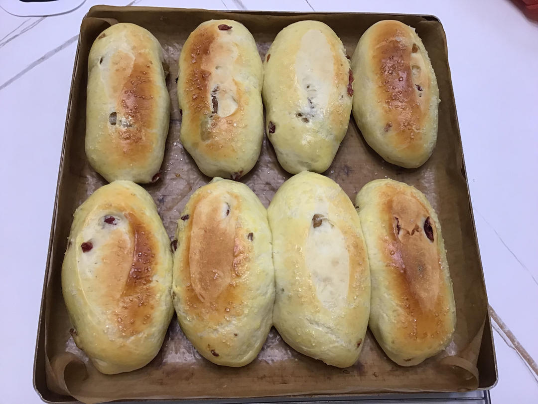 奶香松软的葡萄干面包｜有手就会