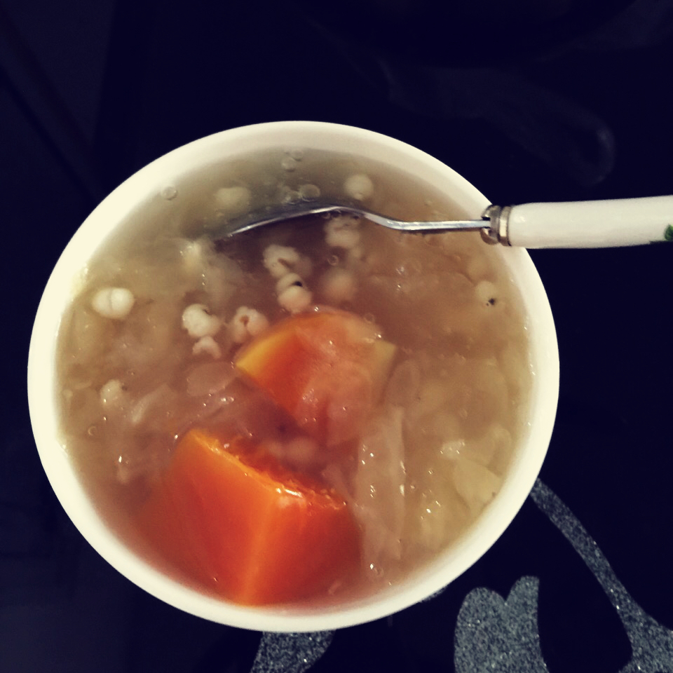 银耳木瓜羹