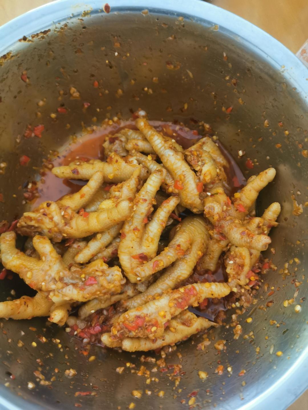 卖了十几年鸡爪的阿姨教我做的蒜香鸡爪