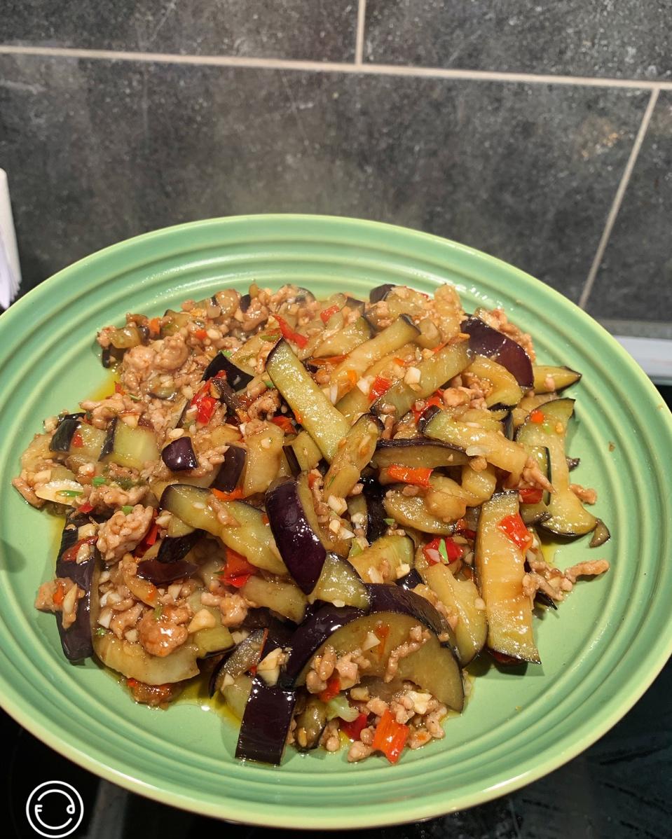 鱼香茄子是如此勾人，以至于连体重都不顾了！